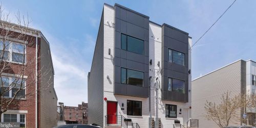 1434 Franklin St, Philadelphia PA  19122-3612 exterior