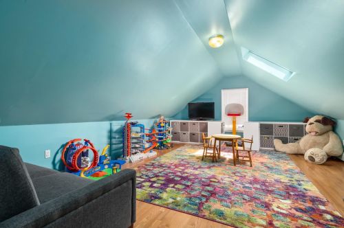 22 Greenleaf Dr, Seabrook NH 03874-4045 exterior