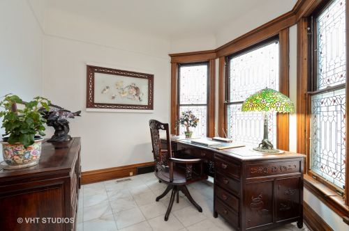 6300 Louise Ave, Chicago IL 60646-4008 exterior