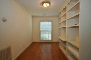 2802 Plumb St, Houston TX  77005-3056 exterior