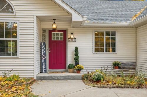 4801 Forest Beach Rd, Watervliet, MI 49098-9325