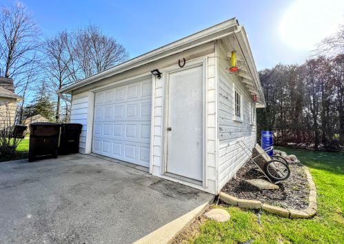 421 Clark St, Big Rapids MI 49307-1944 exterior