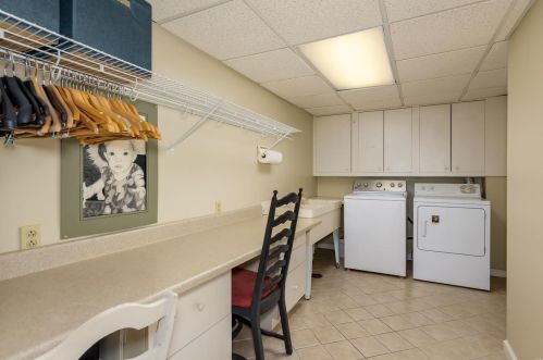 28 Huntleigh Wood, Saint Louis MO 63131-4814 exterior