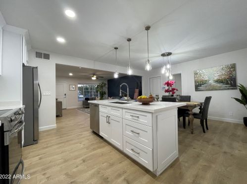 642 Shannon St, Chandler AZ 85226-6106 exterior