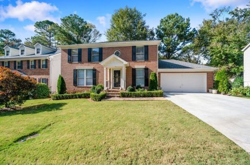 3500 Castlehill Ct, Tucker, GA 30084-3201