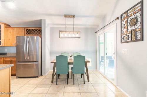 3036 Bluefield Ave, Phoenix AZ 85053-1125 exterior