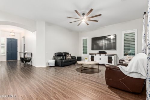 3080 Runaway Bay Pl, Chandler AZ 85249-6941 exterior