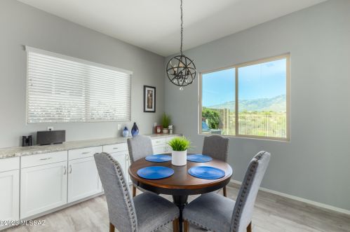 11656 Silverwood Dr, Tucson AZ 85739-1003 exterior