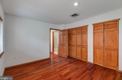 747 3 St, Philadelphia PA 19147-3324 exterior