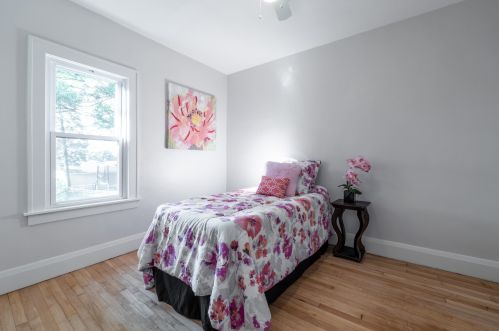 335 Montana St, Milwaukee WI 53219-3076 exterior