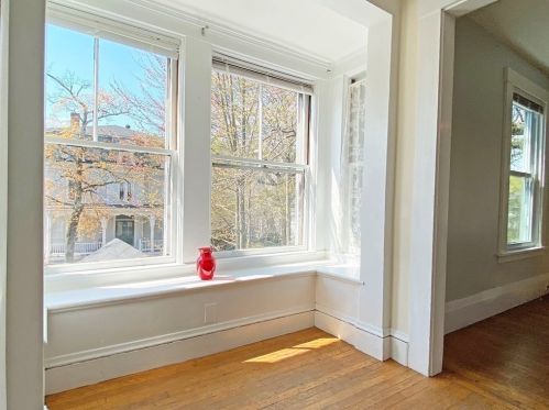 199 Church St, Newton MA 02458-2015 exterior