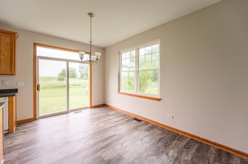 2890 Brahms Ln, Bull Valley IL 60098-8063 exterior