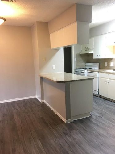 6508 1st St, Austin, TX 78745-5868