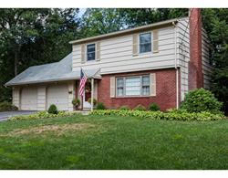 129 Brookwood Dr, Springfield, MA 01106-2705