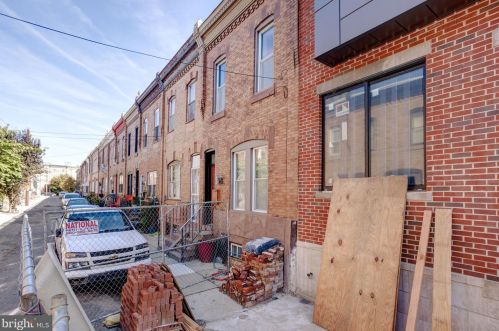 1943 Bouvier St, Philadelphia PA 19145-2910 exterior