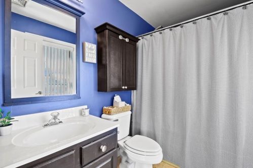 24 Konkel Ave, Webster MA 01570-3543 exterior