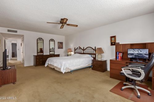 9702 Foster Ave, Chandler AZ 85248-6615 exterior