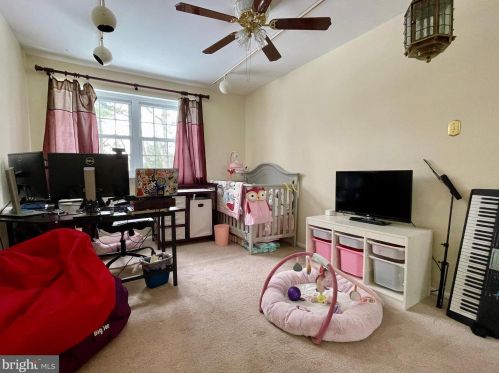 36 Providence Frg Rd, Limerick PA 19468-2930 exterior