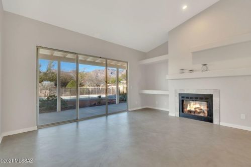 1341 Calle Mariposa, Tucson, AZ 85718-2955