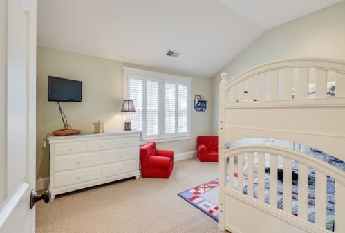 335 Massasoit Trl, Eastham MA 02642-4106 exterior