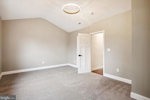 900 Prospect St, Silver Spring MD  20912-6875 exterior