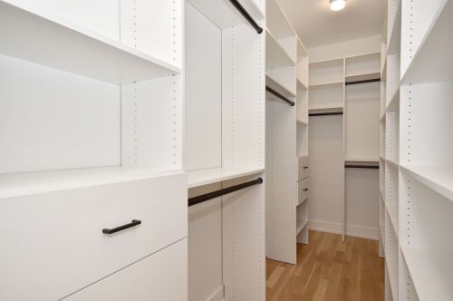 4841 Oakley Ave, Chicago IL 60659-5208 exterior