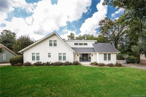 5434 Camilla Dr, Charlotte, NC 28226-6771