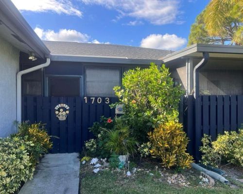 1703 Royal Tern Ln, Fort Pierce FL 34982-8012 exterior