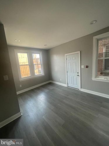 6217 Chestnut, Philadelphia PA 19104-3120 exterior