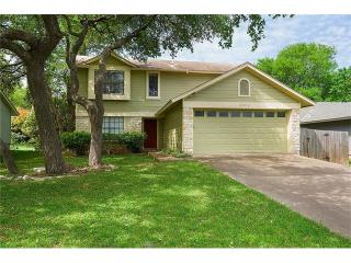 8202 Cache Dr, Austin, TX 78749-3814