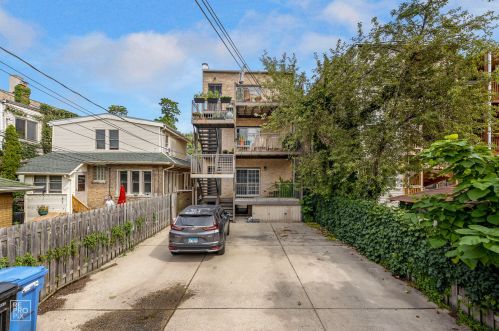 1625 Catalpa Ave, Chicago IL  60640-1473 exterior