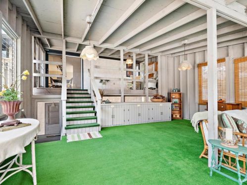 5934 Main St, Maple Plain MN 55359-9359 exterior