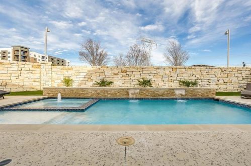 3521 Bans Crown Blvd, Frisco TX 75056-5850 exterior