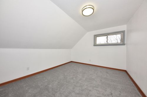 4649 20th St, Milwaukee WI  53221-2807 exterior