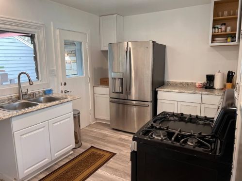 400 95, Milwaukee WI 53225-2612 exterior