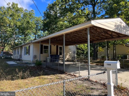 1300 Lakeshore Dr, Browns Mills NJ  08015-1904 exterior