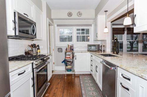 1328 Miles Ave, Kalamazoo MI  49001-4934 exterior