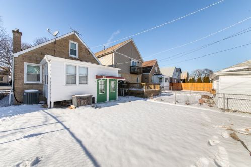 5471 Newland Ave, Chicago IL 60707-4410 exterior