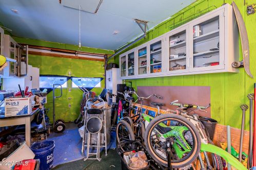 4741 Burgess Ln, Phoenix AZ  85042-5327 exterior