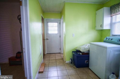 120 Gropp Ave, Trenton NJ 08610-2421 exterior