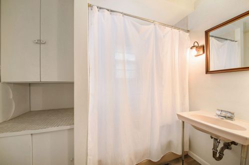 2016 Marcoux Ave, Meskegon MI  49442-2522 exterior