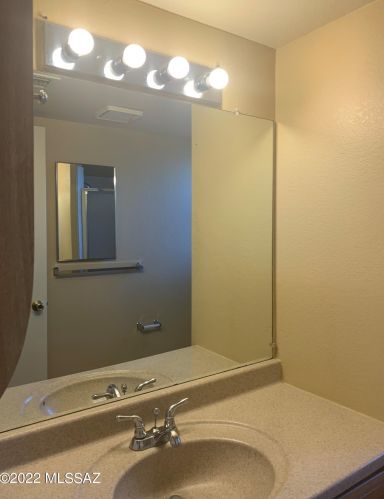 2174 1st Ave, Tucson AZ  85719-2967 exterior