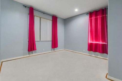 19058 Loxahatchee Riv Rd, Jupiter FL 33458-2412 exterior