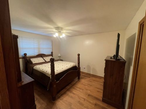 10628 Christiana Ave, Chicago IL 60655-2516 exterior