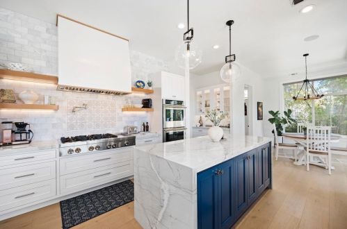 5457 Sur Mer Dr, Folsom CA 95762-7653 exterior