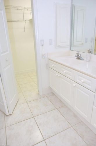 757 93 Ave, Naples FL 34108-2440 exterior