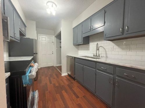 2992 Parc Lorraine, Lithonia GA  30038-1915 exterior