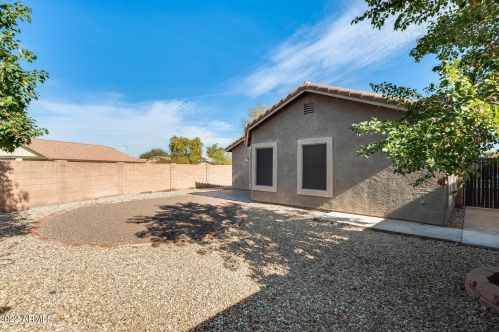 7104 31st Dr, Phoenix AZ  85041-9324 exterior