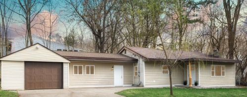 963 Harding St, Grand Rapids MI 49544-1841 exterior