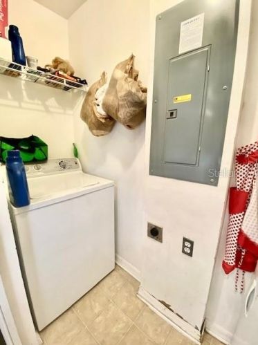 9019 Cochise Ln, Port Richey FL  34668-4974 exterior